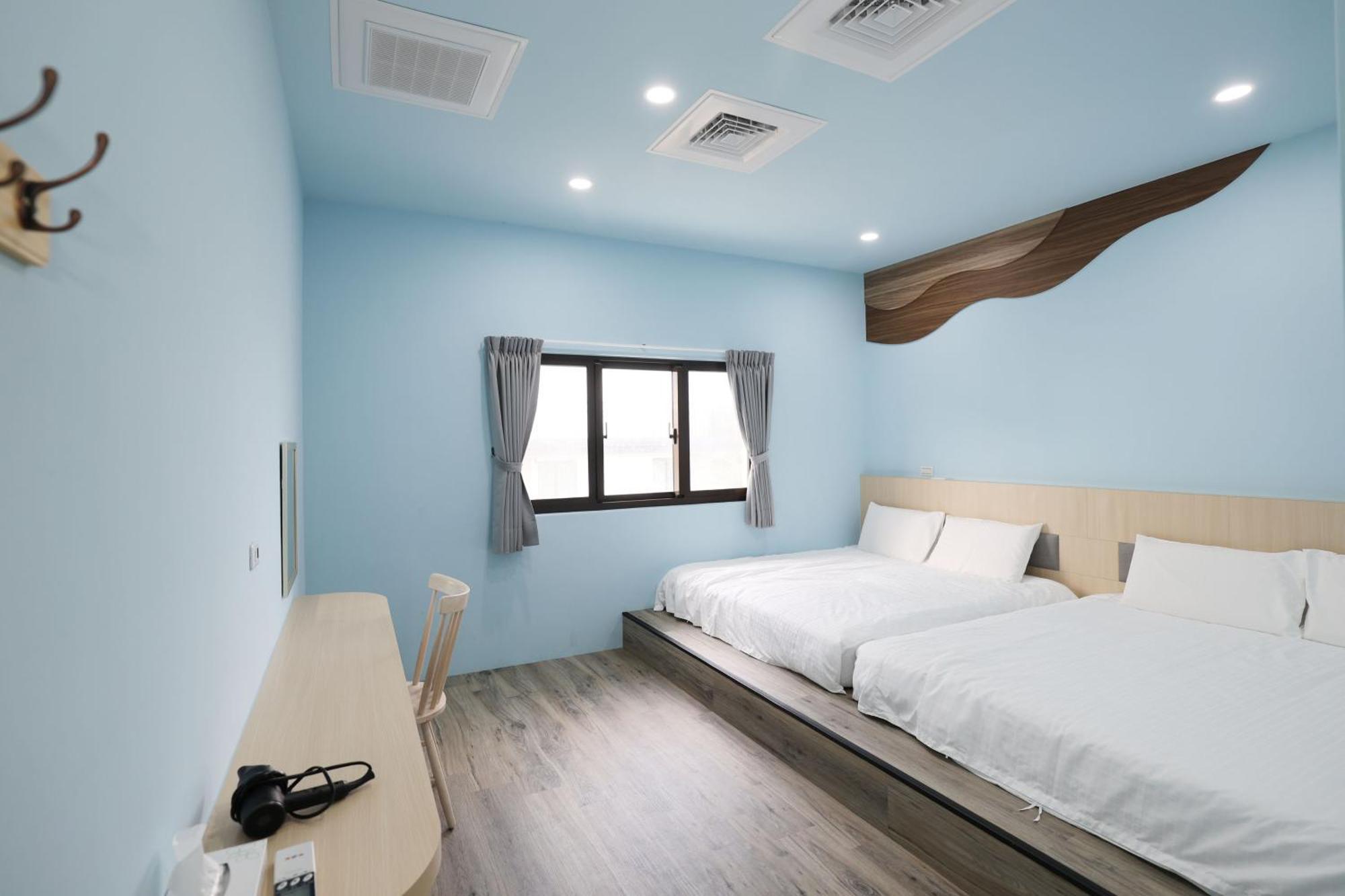 White Card Free Diving Hostel Xiaoliuqiu Exterior photo
